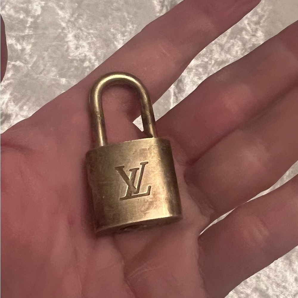 Louis Vuitton Lock